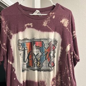 Texas Graphic T-Shirt in Maroon and Cream